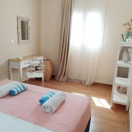 Apartment At Nikiti (Sithonia)